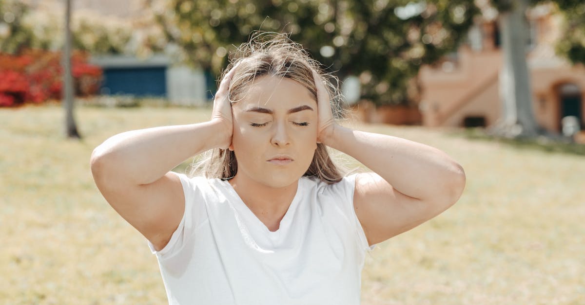 découvrez des stratégies et des idées efficaces pour gérer les migraines. découvrez les déclencheurs, les options de traitement et les changements de mode de vie pour soulager la douleur et améliorer votre qualité de vie.