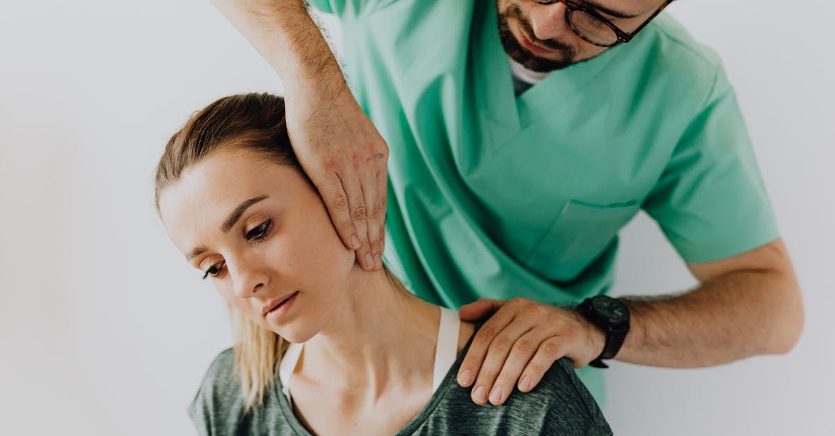 discover effective solutions for neck pain relief. learn about causes, treatments, and preventive measures to help you regain comfort and mobility. expert tips and advice for a healthier neck.