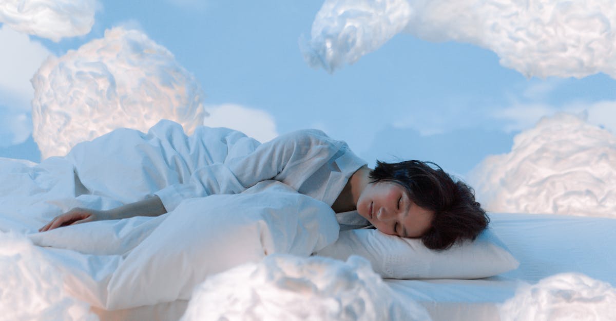 Découvrez le confort de sommeil ultime avec nos solutions de literie et de matelas conçues par des experts. Vivez des nuits reposantes et réveillez-vous frais et dispos, maximisant la qualité de votre sommeil pour un mode de vie plus sain.