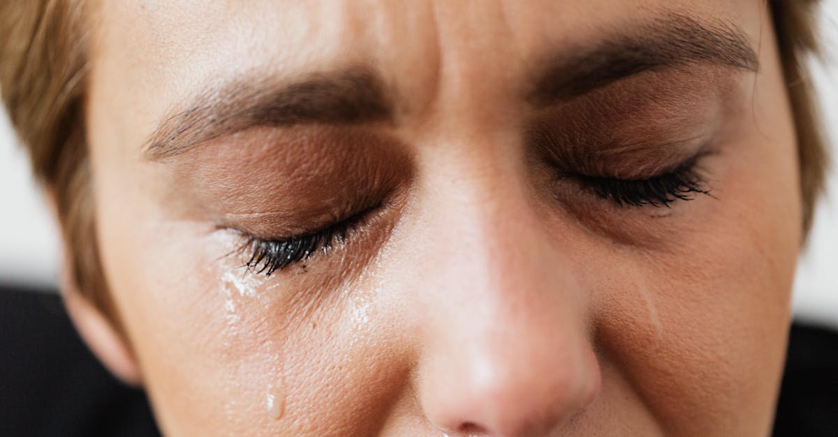 experience relief from cervical pain with our comprehensive guide. discover causes, effective treatments, and preventive measures to enhance your neck health and improve your overall well-being.