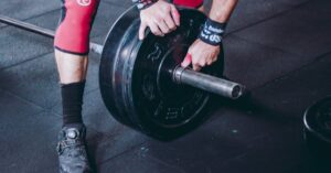 discover effective lifting techniques to enhance your strength and performance. learn proper form, safety tips, and best practices for various lifting methods to prevent injuries and maximize results in your fitness journey.