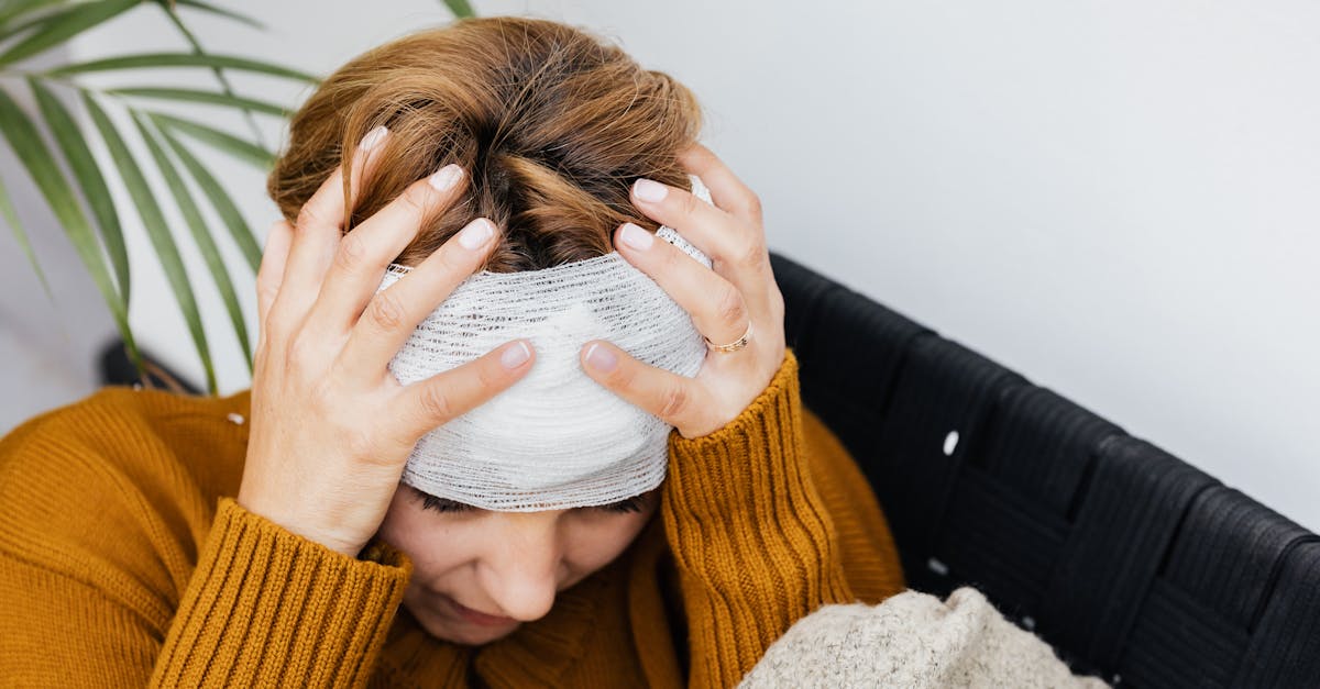 discover effective strategies to manage and alleviate migraine symptoms. learn about triggers, treatments, and lifestyle changes that can help you regain control and improve your quality of life.