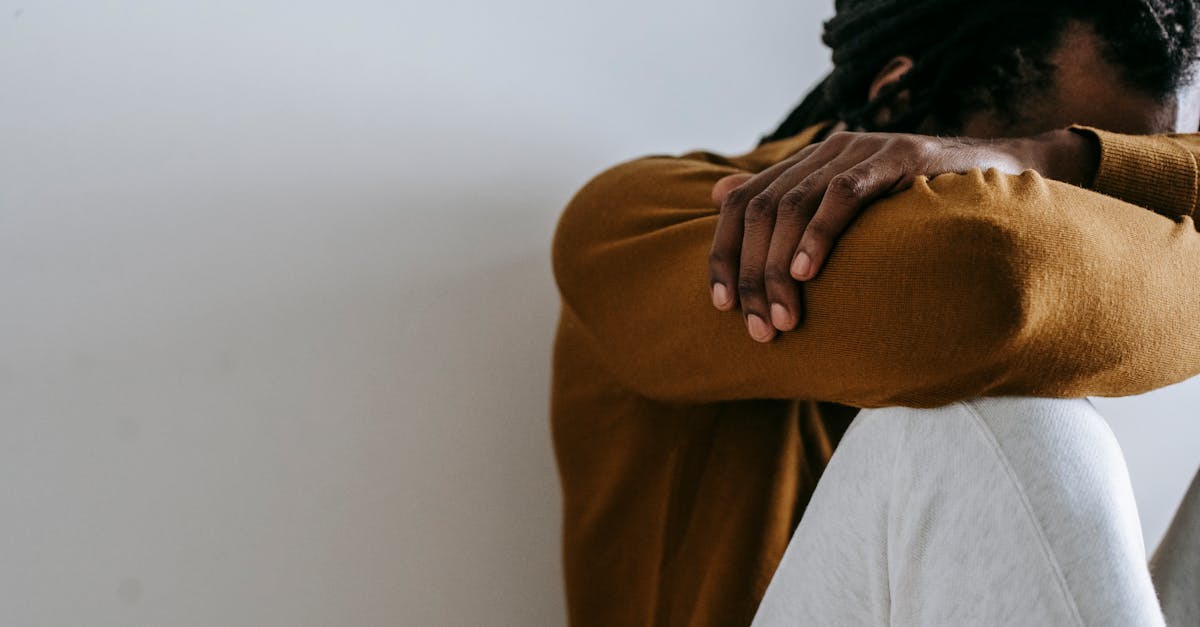 discover effective strategies and treatments for managing migraines. learn about causes, symptoms, and managing triggers to improve your quality of life.