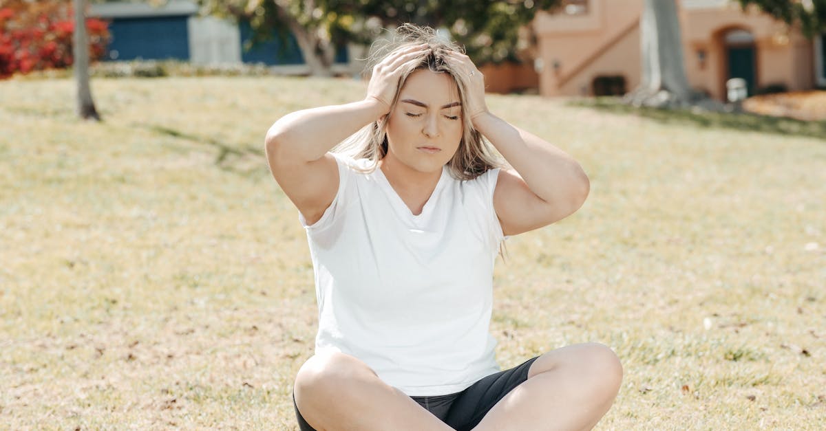 discover effective strategies and remedies for managing migraines. learn about triggers, symptoms, and treatment options to alleviate pain and improve your quality of life.