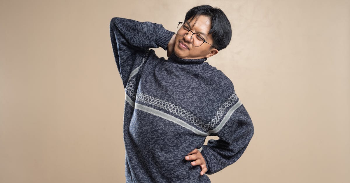 discover effective remedies and insights for shoulder pain relief. learn about causes, symptoms, and treatment options to alleviate discomfort and improve mobility.