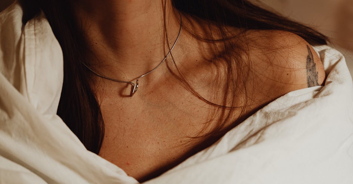 discover effective solutions and remedies for a stiff neck. learn about common causes, prevention tips, and techniques to relieve discomfort and regain mobility.