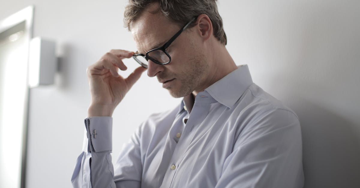 Découvrez des stratégies de soulagement efficaces et comprenez les causes des céphalées de tension. Apprenez à identifier les symptômes et à prévenir leur apparition grâce aux conseils et aux conseils d’experts.
