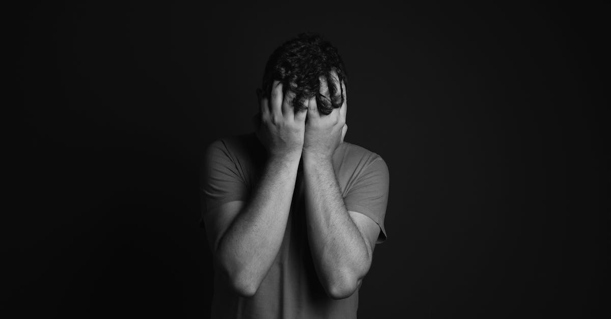 discover effective solutions and treatments for cervical pain. learn about the causes, symptoms, and preventive measures to manage your discomfort and improve your quality of life.