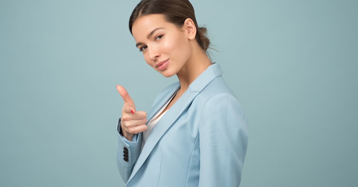 explore the essence of confidence, its impact on personal growth, and effective strategies to boost your self-assurance. discover how to cultivate a positive mindset and overcome self-doubt for a more empowered life.