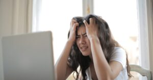 discover effective strategies and insights on managing hormonal headaches. learn about causes, symptoms, and treatments to alleviate pain during hormonal fluctuations. find relief and reclaim your comfort with our expert advice.