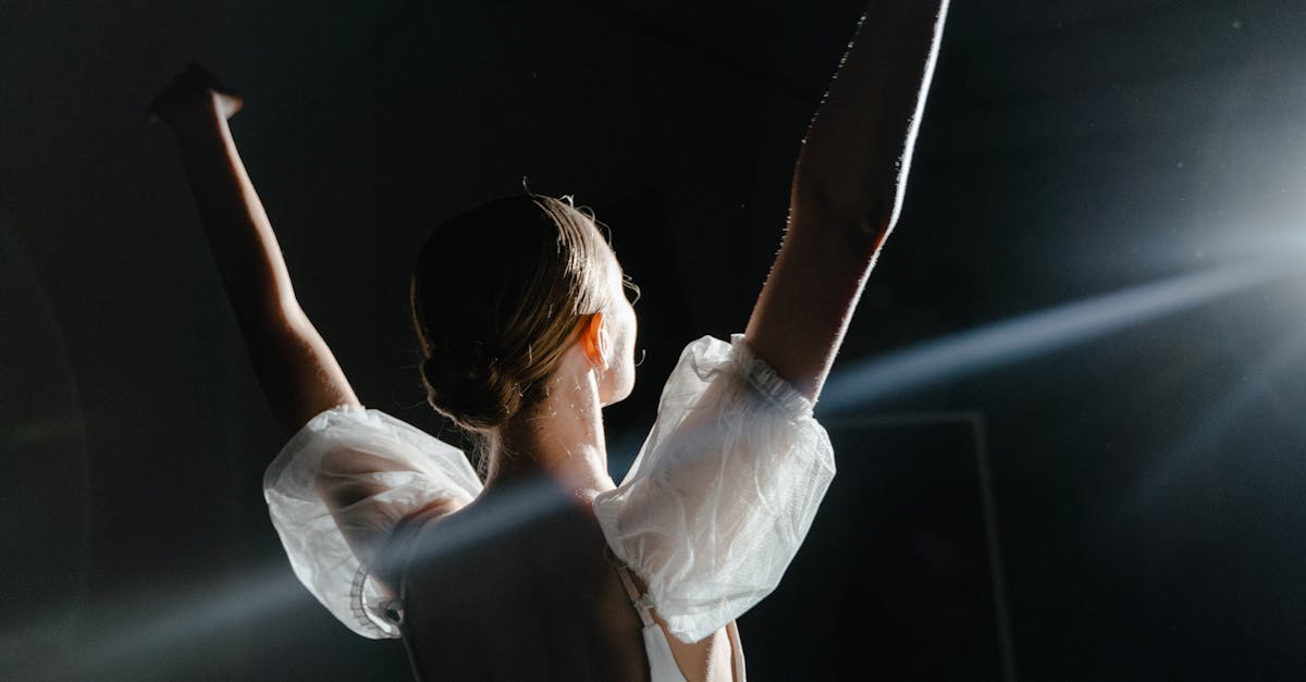 discover the alexander technique, a revolutionary method for improving posture, reducing stress, and enhancing overall well-being. learn how this unique approach can transform your movement and awareness, promoting a more balanced and mindful life.