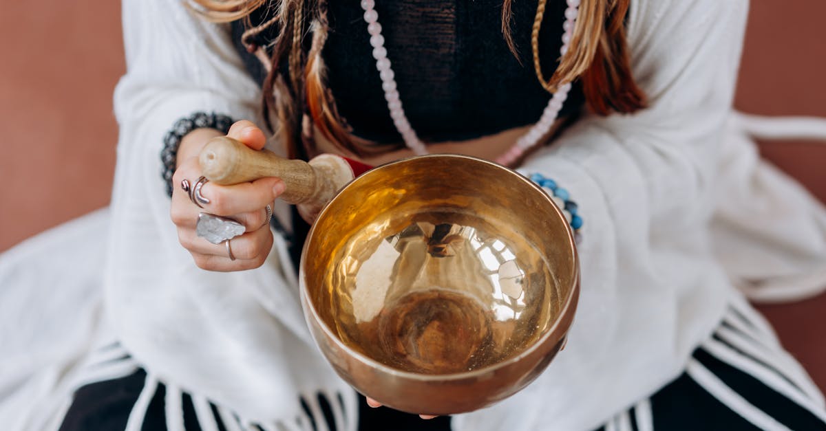 discover the causes and treatments for aura migraines, a specific type of migraine characterized by visual disturbances. learn about symptoms, triggers, and effective management strategies to alleviate discomfort and improve your quality of life.
