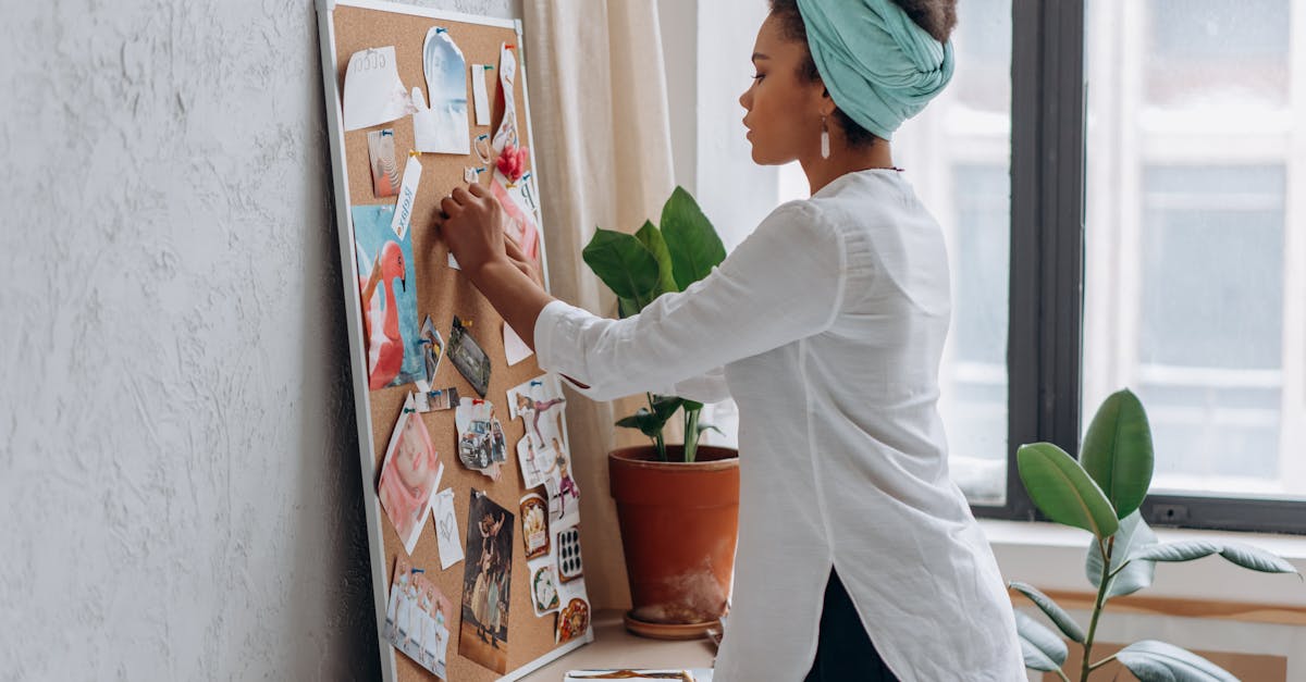 discover effective strategies and insights for managing aura migraines. learn about symptoms, triggers, and treatment options to help alleviate your discomfort and improve your quality of life.