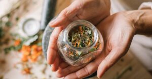 discover the power of natural remedies to enhance your well-being. explore various holistic approaches, from herbal treatments to lifestyle changes, and find effective solutions for common ailments without relying on synthetic medications.