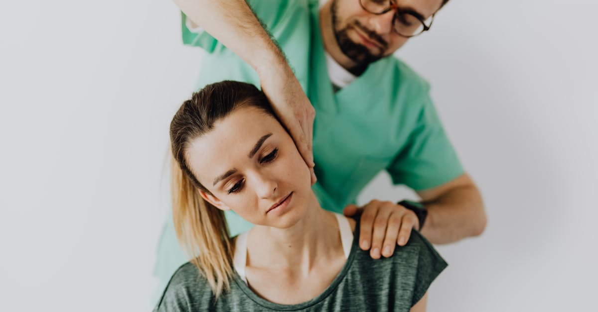 discover effective solutions and insights for managing neck pain. learn about causes, treatments, and prevention strategies to regain comfort and mobility in your neck. find expert tips to alleviate discomfort and improve your quality of life.