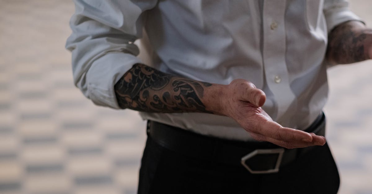 learn about rotator cuff injuries, their causes, symptoms, and effective treatment options. discover how to prevent these common shoulder injuries and regain strength and mobility.