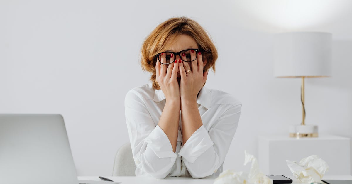 master stress management techniques to enhance your well-being and boost productivity. discover effective strategies to cope with stress and achieve a balanced life.
